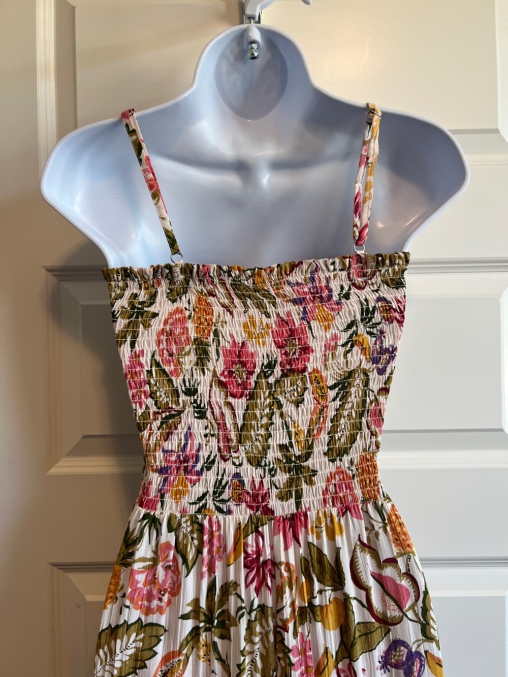 ANGIE NWT Maxi Floral Smocked Dress Size Small See Note! - Picture 4 of 12
